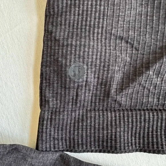 Lululemon Ebb To Street Long Sleeve Ribbed Crop Top Women’s Black SIZE 8 - Picture 4 of 5